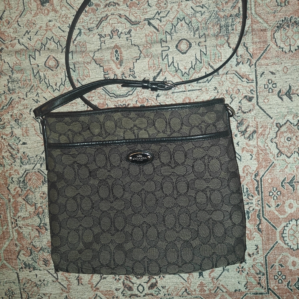 Coach File Bag‎